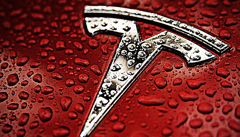 red_tesla_logo_water STICKER
